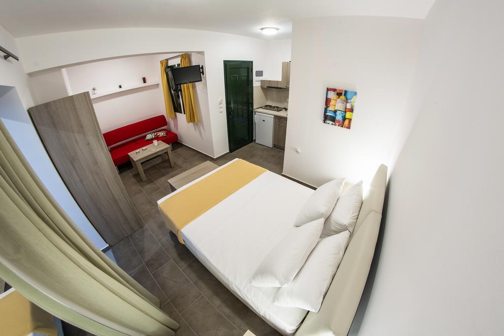 Platania House Apartment ซาร์ตี ภายนอก รูปภาพ