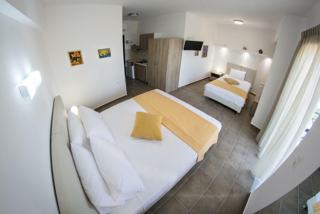 Platania House Apartment ซาร์ตี ภายนอก รูปภาพ