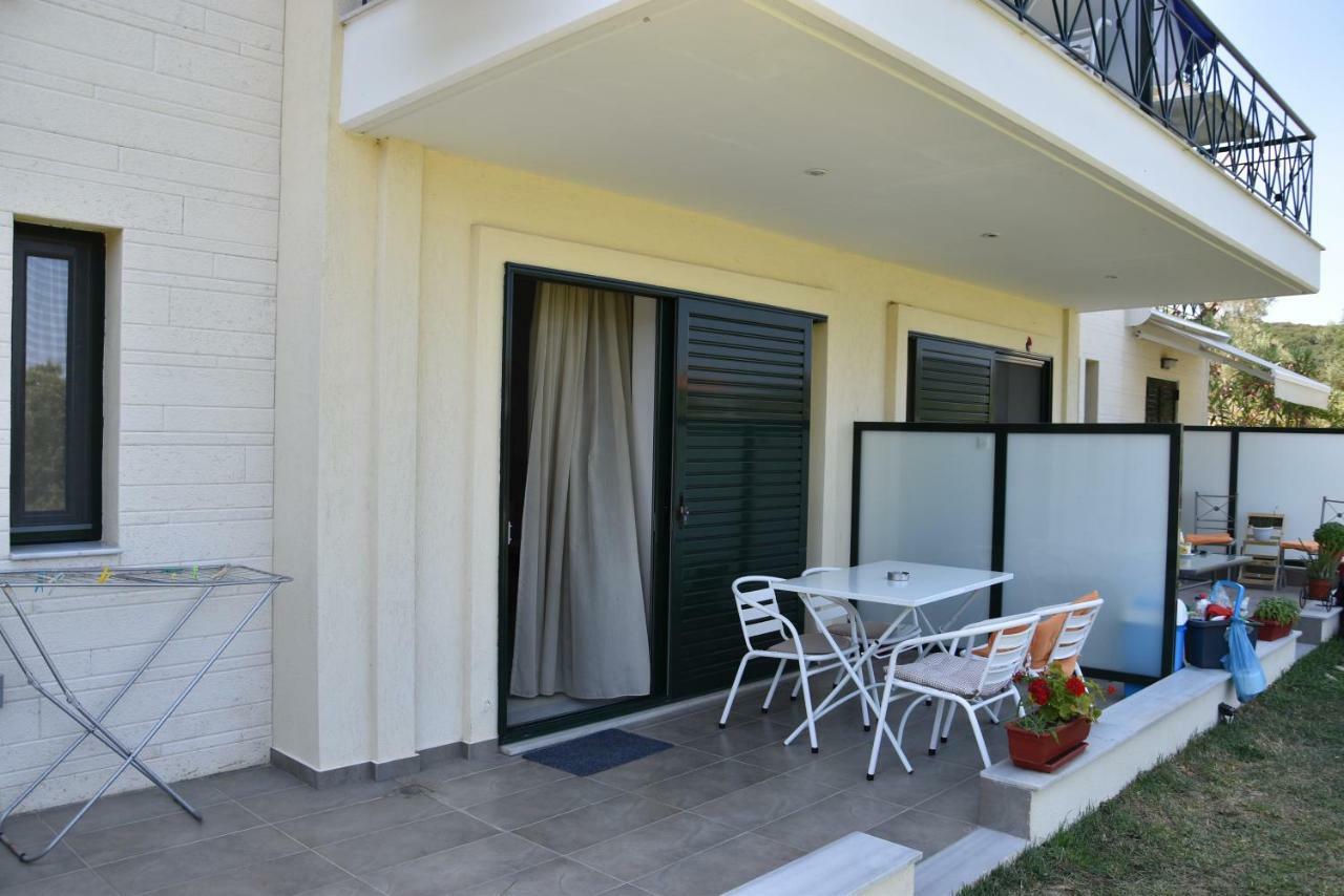 Platania House Apartment ซาร์ตี ภายนอก รูปภาพ